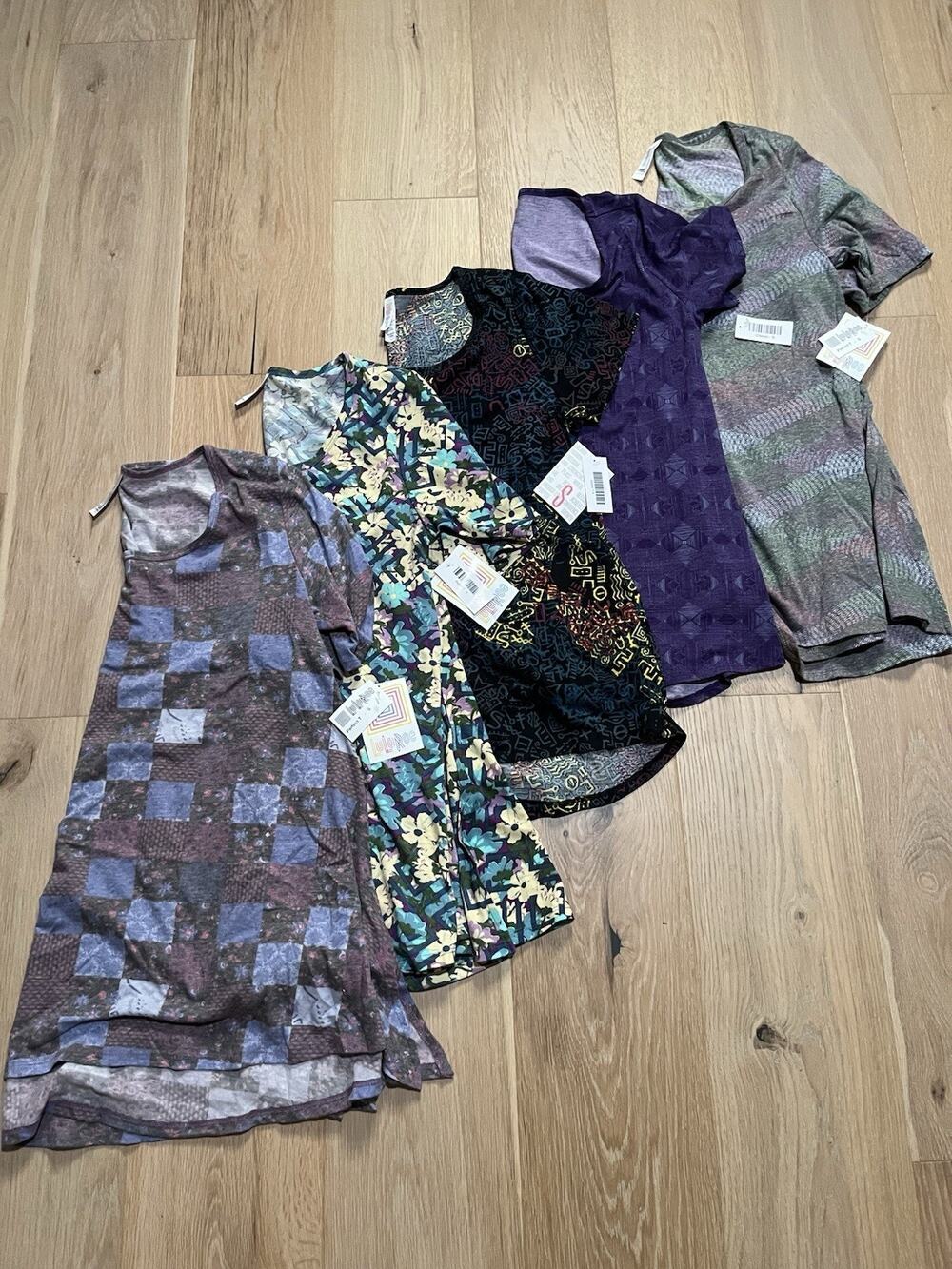 Lot Of 5 NWT Lularoe Women’s Small S Classic Perfect T Shirt Geometric Colorful